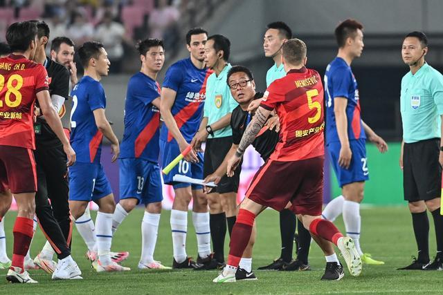 国家队一战砍11分，在广东季后赛5战合计3分，郭士强教杜锋用人
