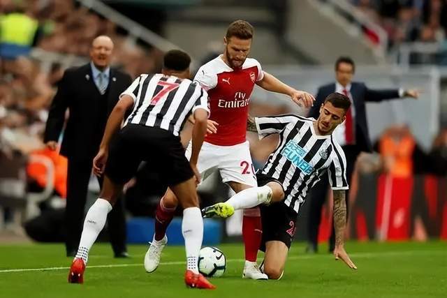 被问巴黎卫冕欧冠姆巴佩作何感想？ 德尚：他心情极佳